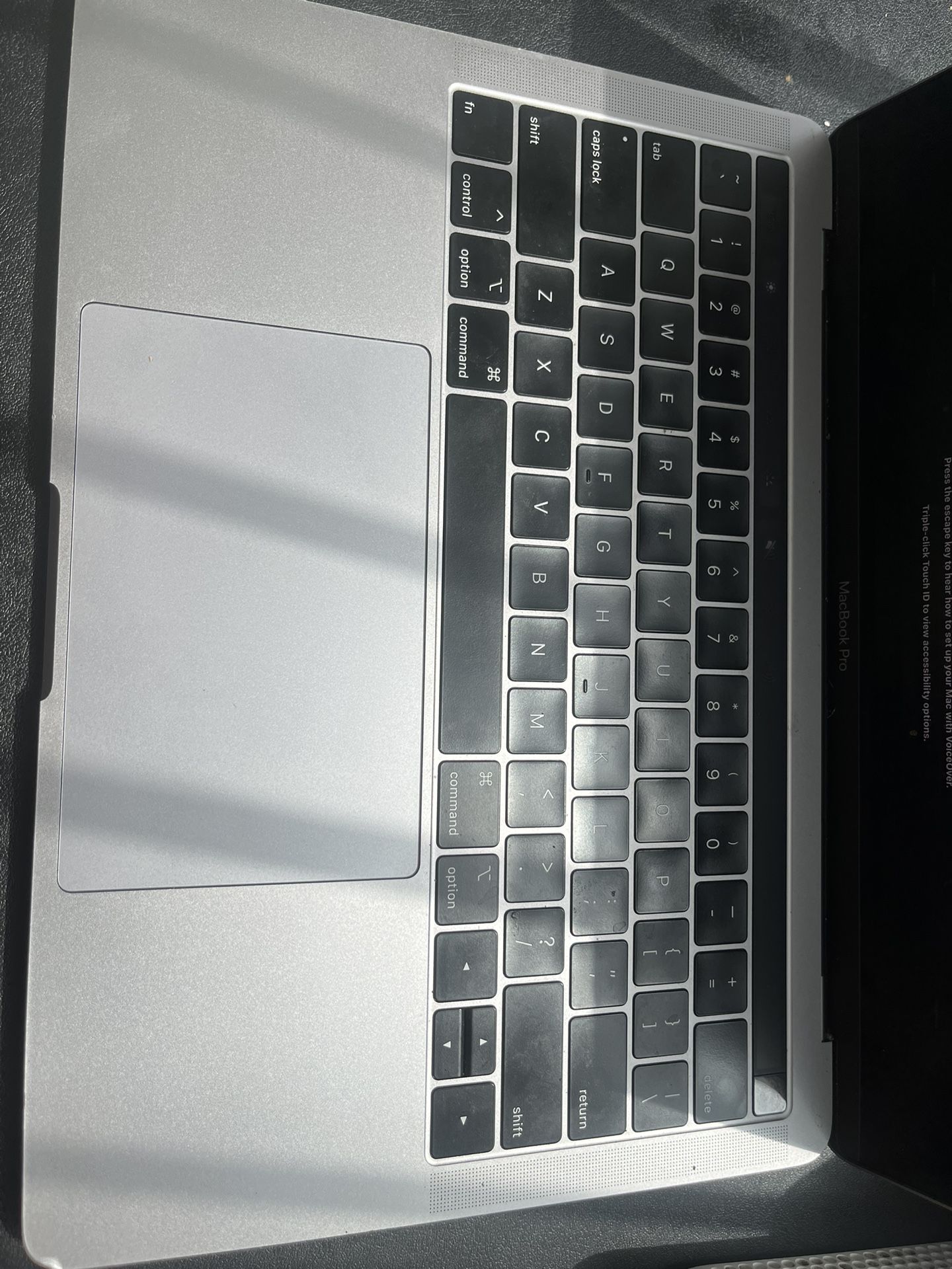 (Pickup 7/14 Lower Price) MacBook Pro 13” – 2.7GHz i7 / 16GB / 1TB SSD – Great Condition