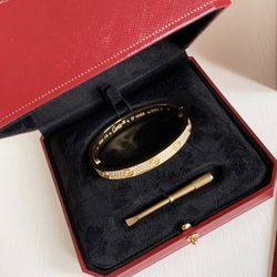 Cartier Love Bracelet With Diamonds 