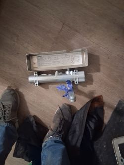 Commercial door closer