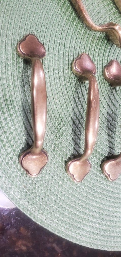 Dresser Handles