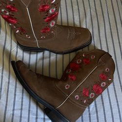 Cowboy boots/ Botas de vaquero