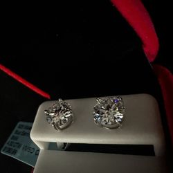 Brand New Sterling Silver 4ct. Moissanite Earrings