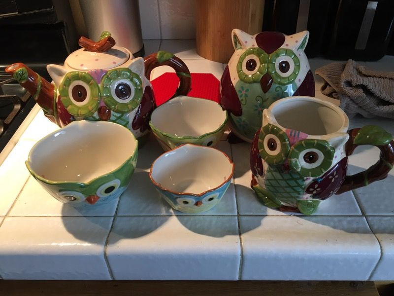 Ceramic Owls for the kitchen / serving