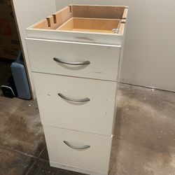 Wood Filing Cabinet - 3x Drawer 