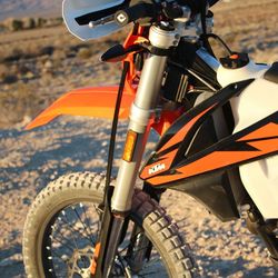 2018 KTM Dual 