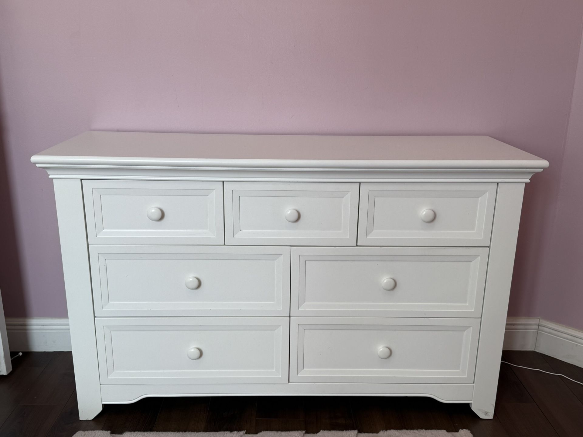 White 7 Drawer Dresser