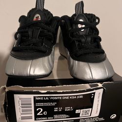 Nike baby sneakers Lil posite aka foamposite sz 2C