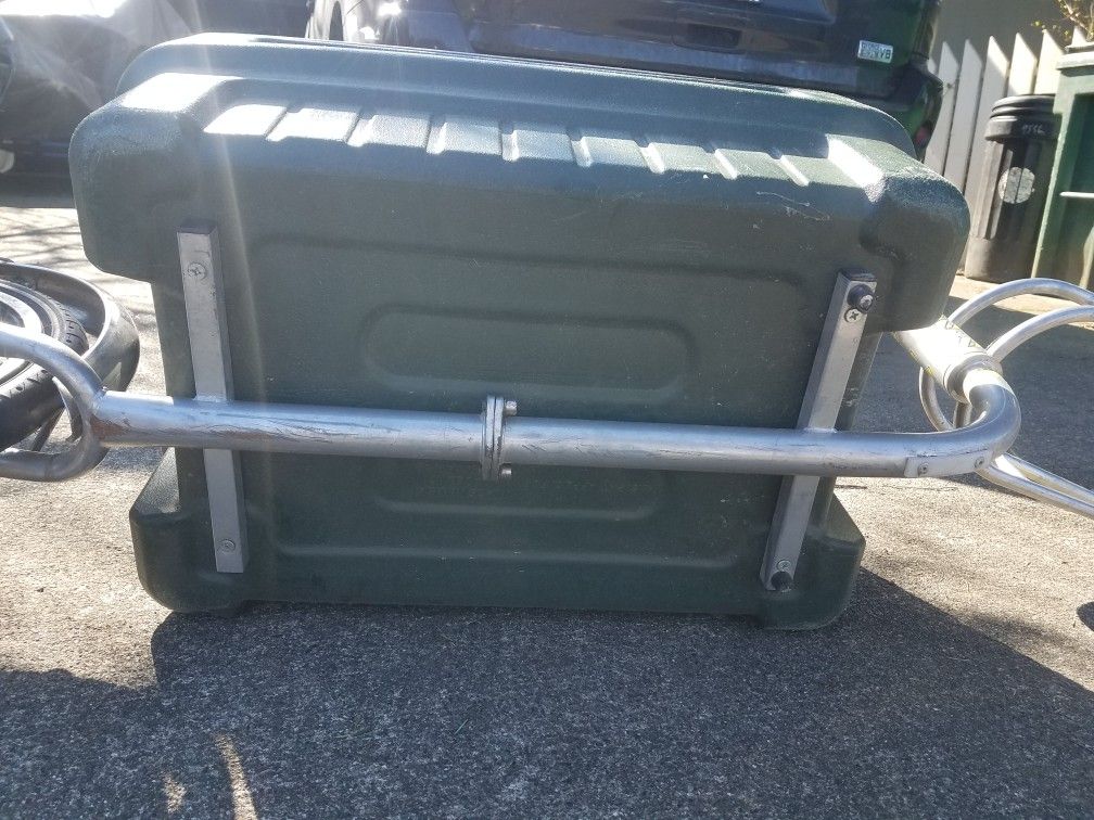Bob bicycle trailer for Sale in Seattle, WA OfferUp