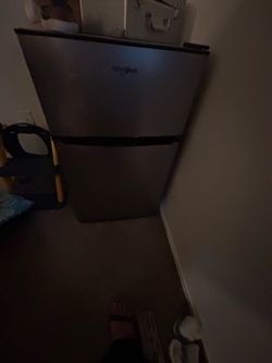 Whirlpool mini fridge and freezer