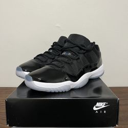 Nike Air Jordan 11 Low Space Jam size 11.0