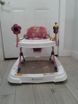 Baby Trend Walker 