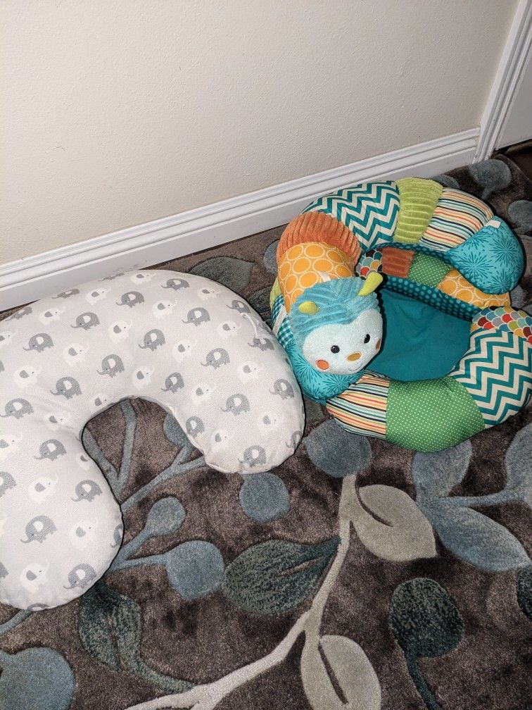 Infantino Prop-A-Pillar Seated Support & Boppy Nursing Pillow