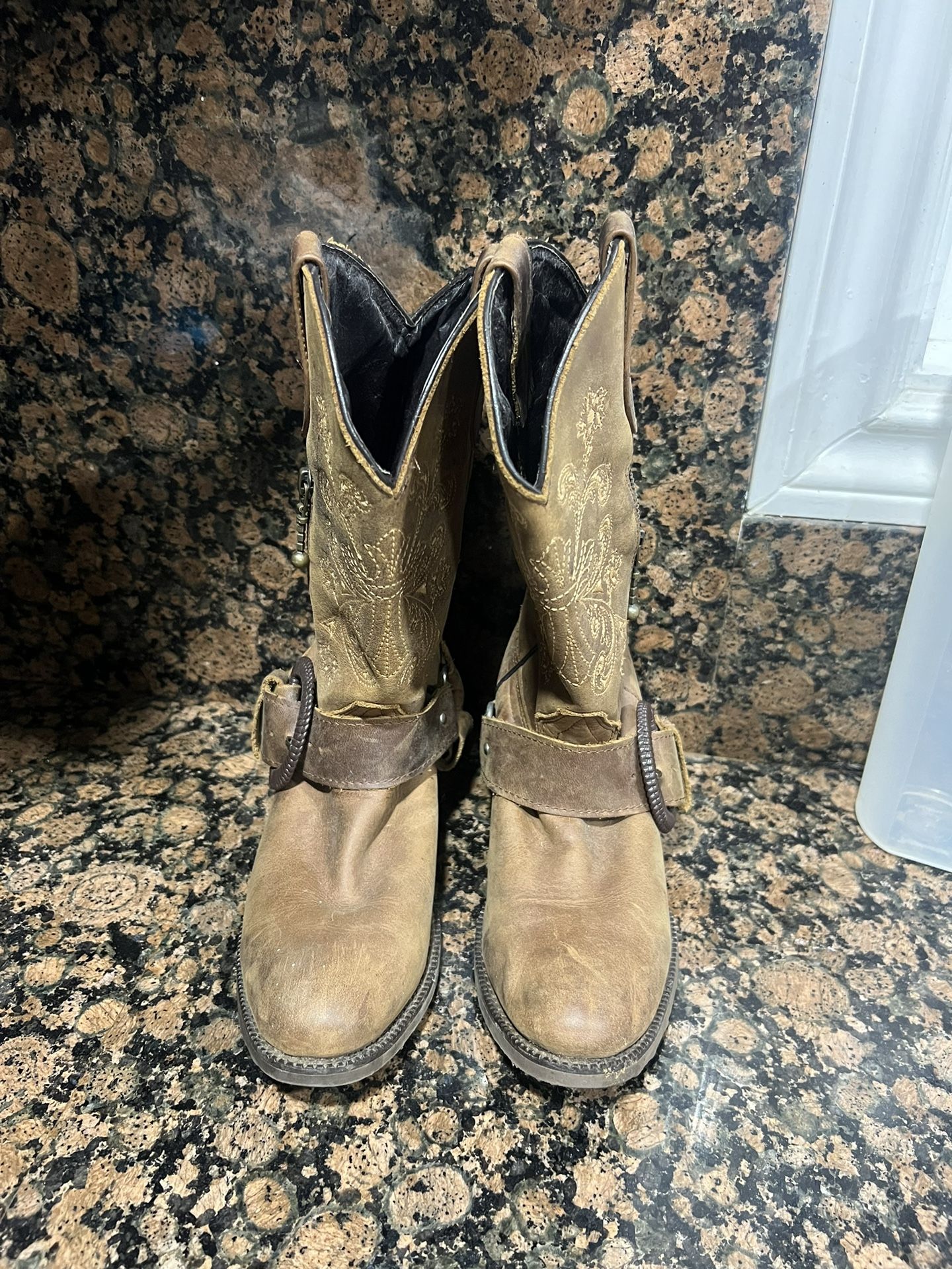 Women Boots