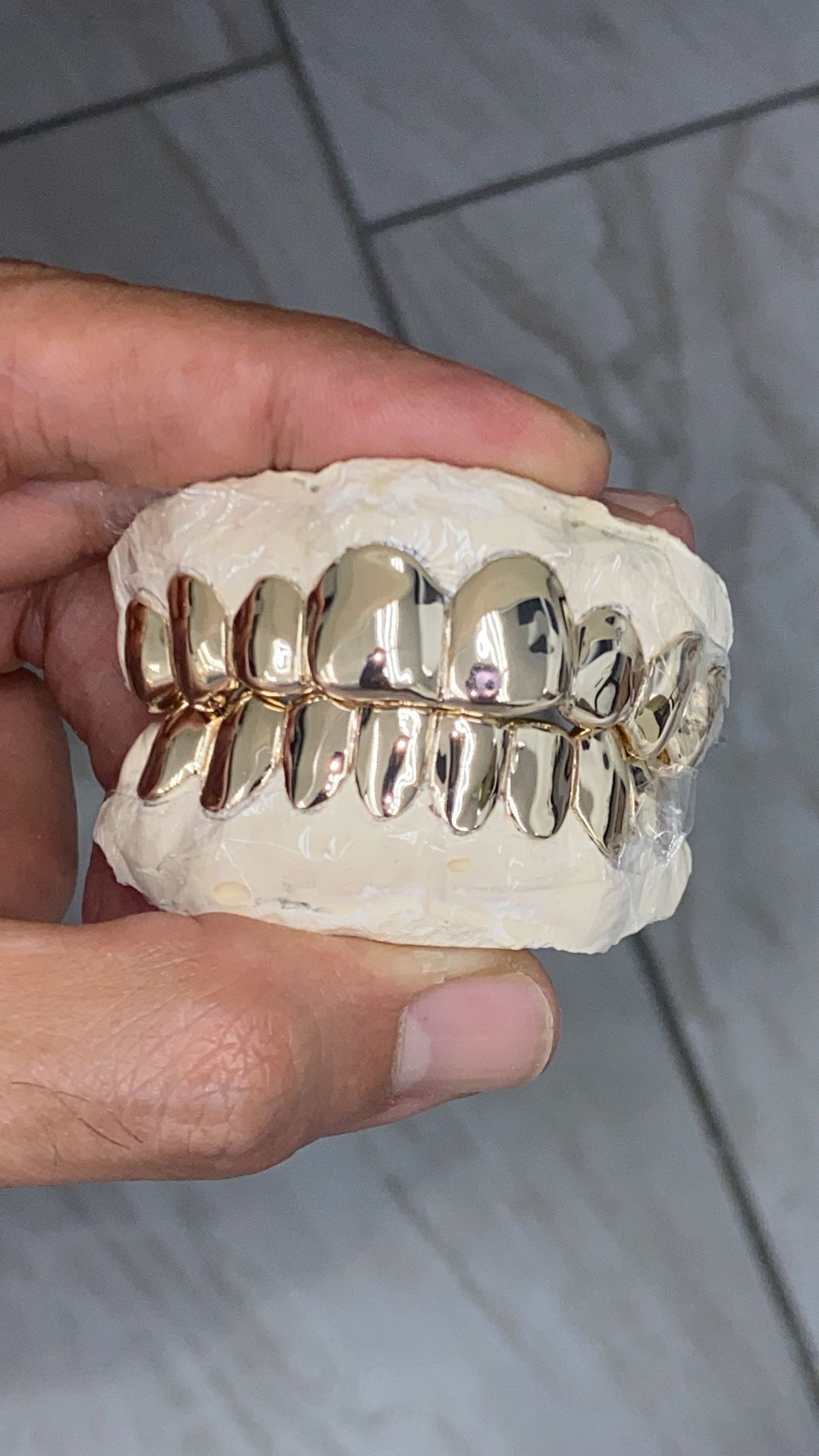 Gold Grillz 8&8 10kt for Sale in Houston, TX OfferUp
