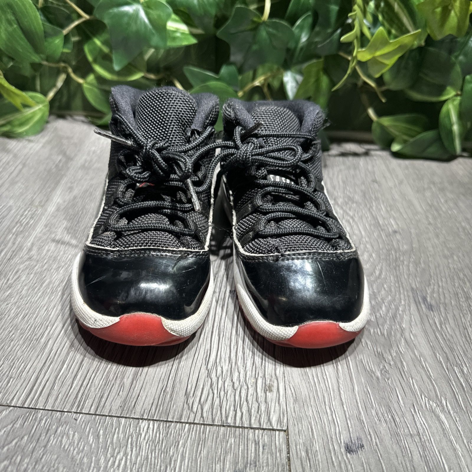 Nike Air Jordan 11 XI Retro Bred Black Red 378040 061 Kids Shoes