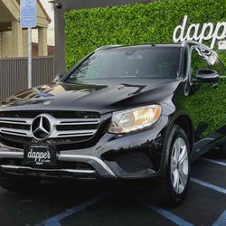 2018 Mercedes-Benz GLC 300 SUV