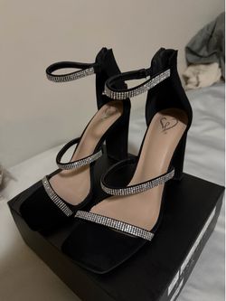 Windsor heels