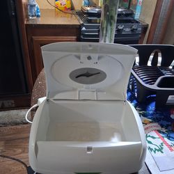 Baby wipe warmer