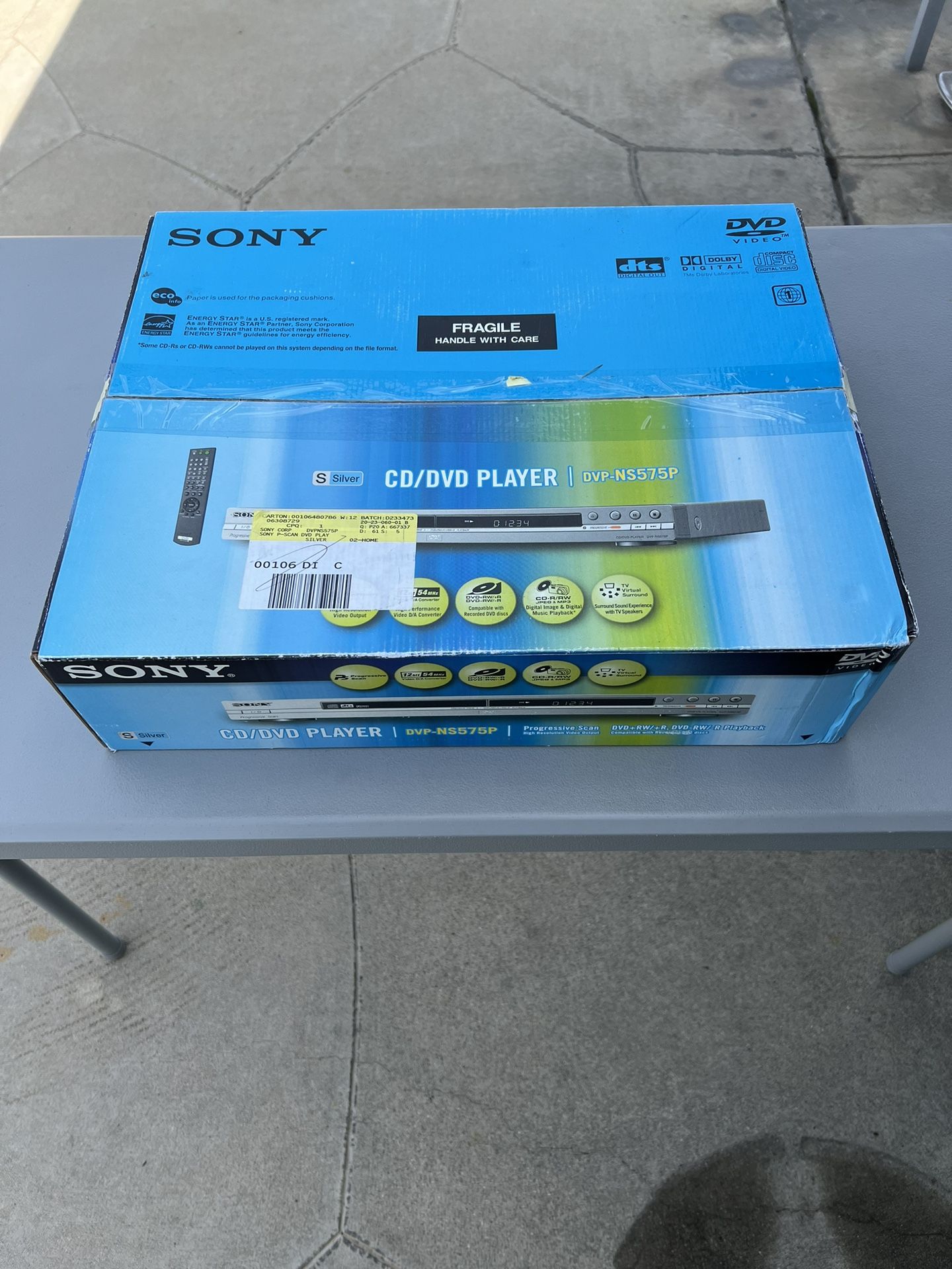 SONY CD/DVD PLAYER DVP-NS575P - Brand New / Open Box