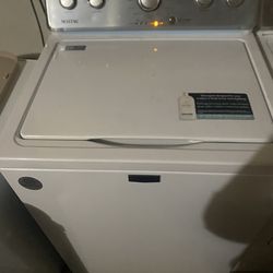 Maytag washer and dryer set
