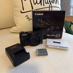 CANON G7X MARK III