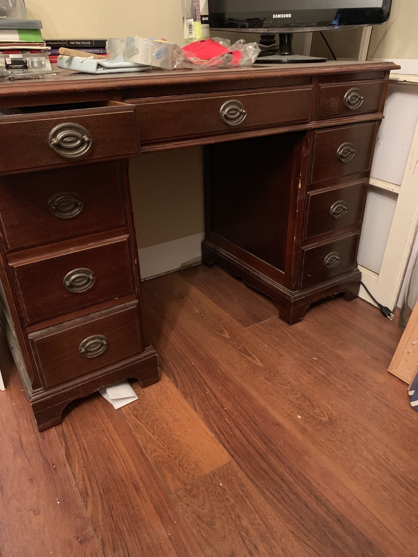 1950s dove tail desk. Great condition.