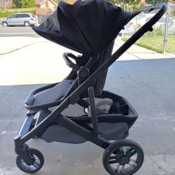 Uppa baby stroller v2