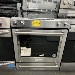 Kitchen Aid 30” Slide In Electric Range With Air Fry New Scratch And Dent 