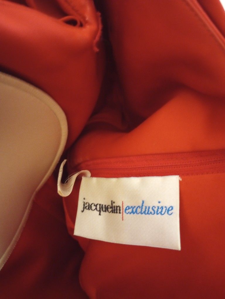 UNIQUE Red Ball Gown Size 20 W/ Sparkle & Pockets!
