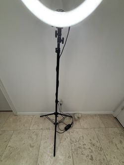 Tripod Light