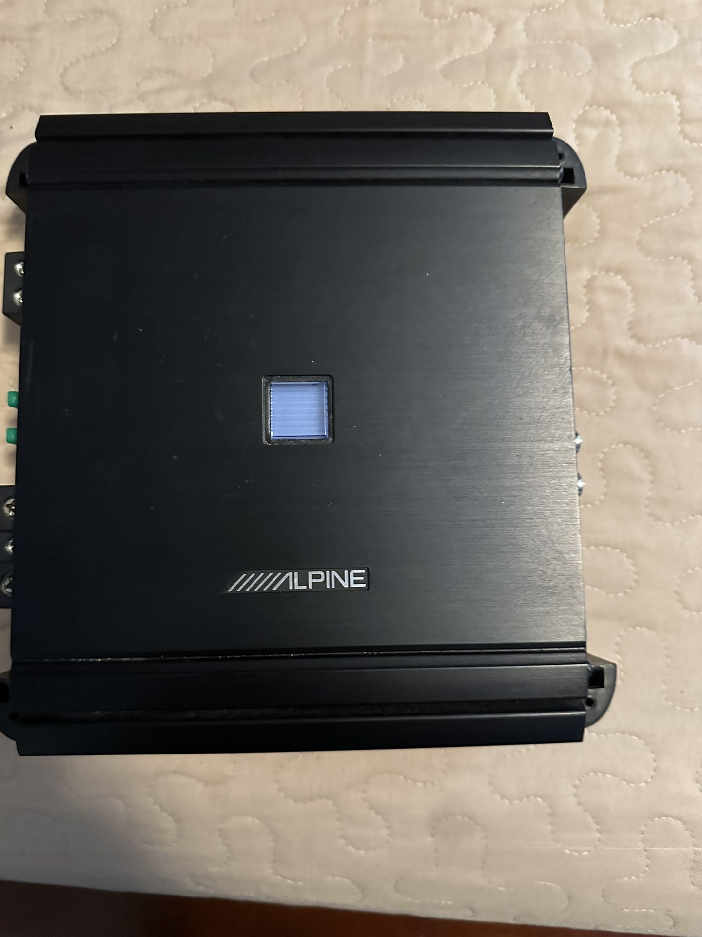 Alpine Mono Amp