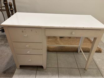 Free Kids desk