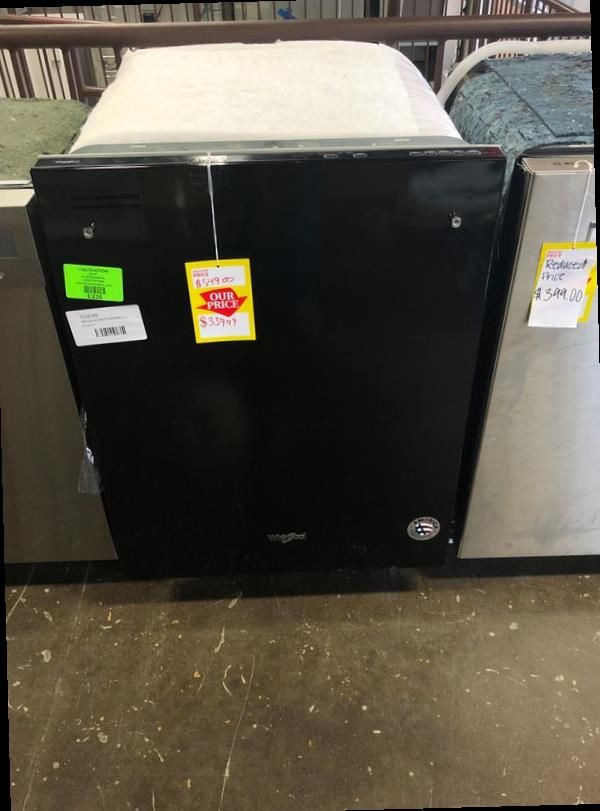 Whirlpool Dishwasher Black model: WDT710PAHB 361