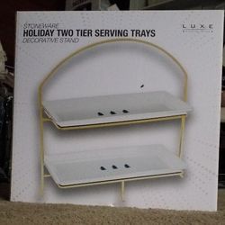 BRAND NEW HOLIDAY 🎄🎄🎄 TWO TIER SERVING TRAYS 
