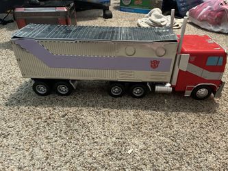 Transformers Optimus Prime Popcorn Bucket Truck