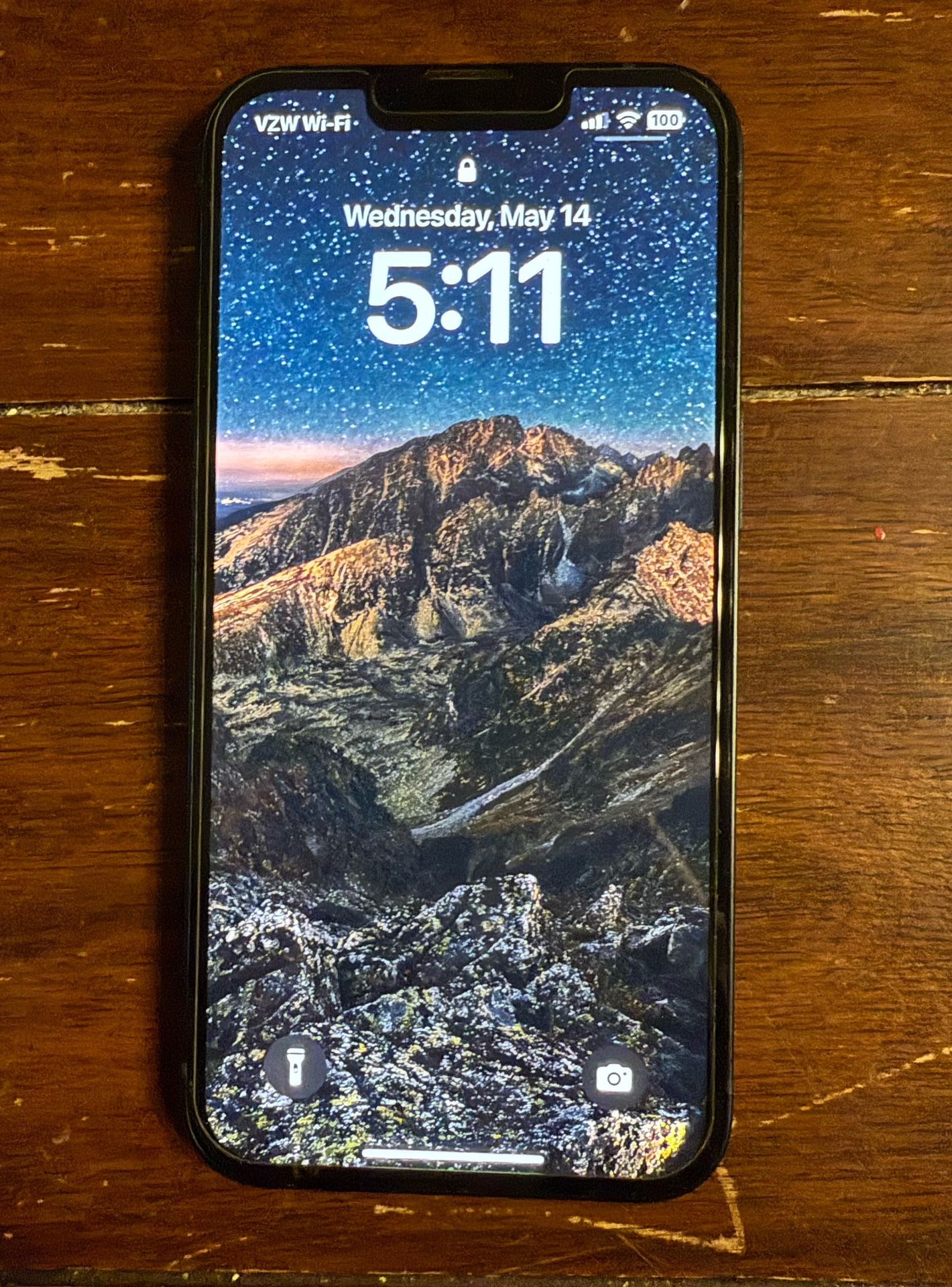 iPhone 13, Unlocked
