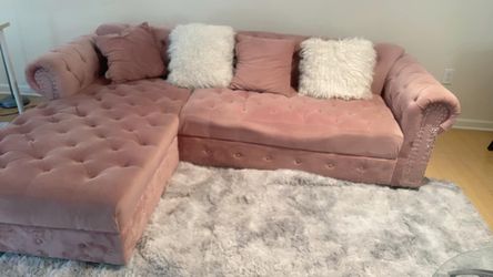 Sectional couch