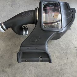 25 Ford f-150 Raptor S&B Intake