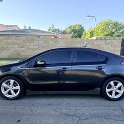 2014 Chevy Volt Hybrid 38 Mpg