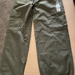 Levi’s 94 Baggy cargos new Size 27 $18