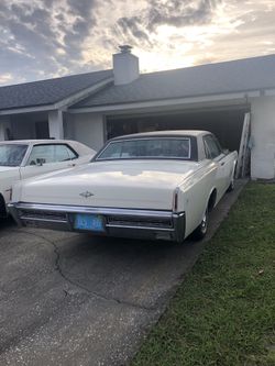* Reduced  * 1967 Lincoln Continental  coupe   NOW First $17,367 by 🌞 . .  S