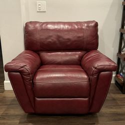 Jerome’s Leather Power Recliner