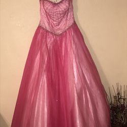 Dresses For Prom, Quincieta, Weddings, etc