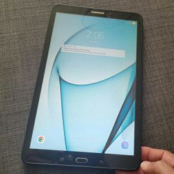 SAMSUNG GALAXY TAB A 9.7" 32GB RAM WORKING FINE WIF ONLY  tablet tableta tab samsung 