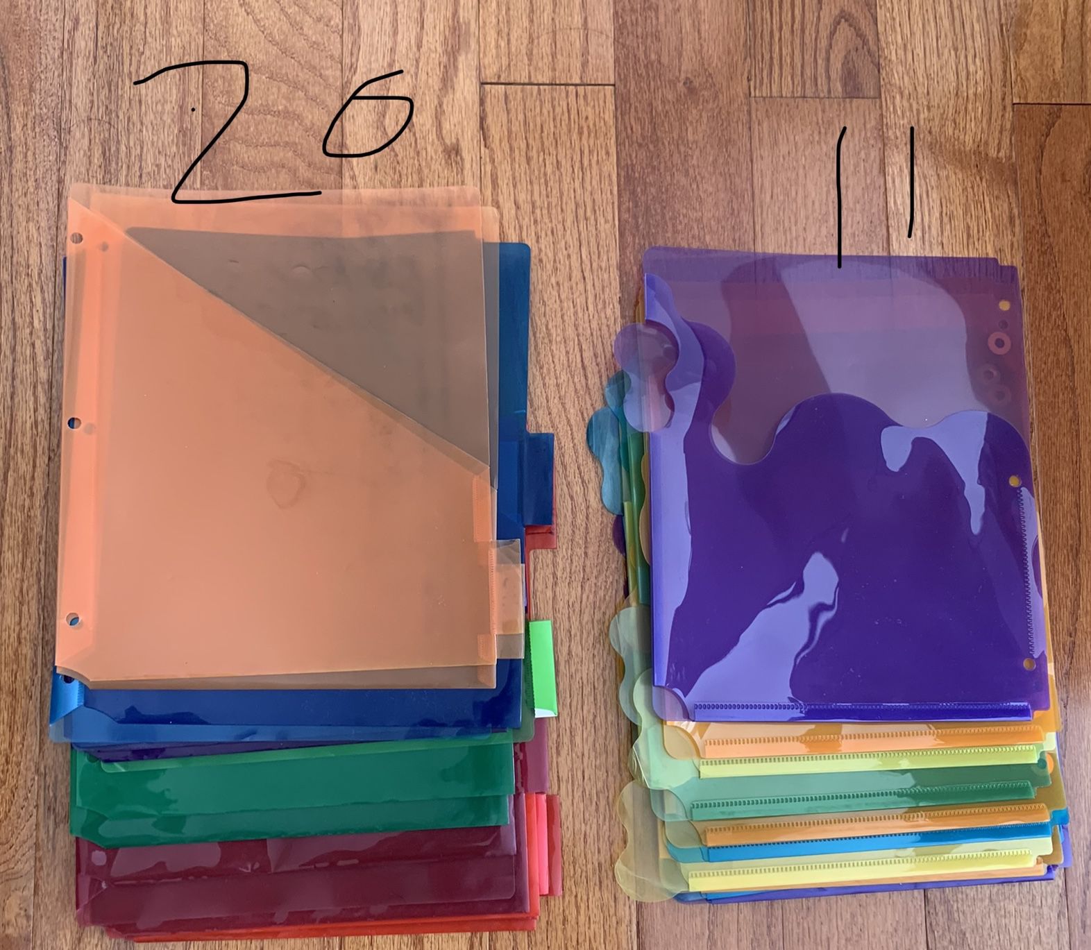 2 Pocket Plastic Folders - 31 (20+11) Available