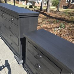 Matte black dresser set