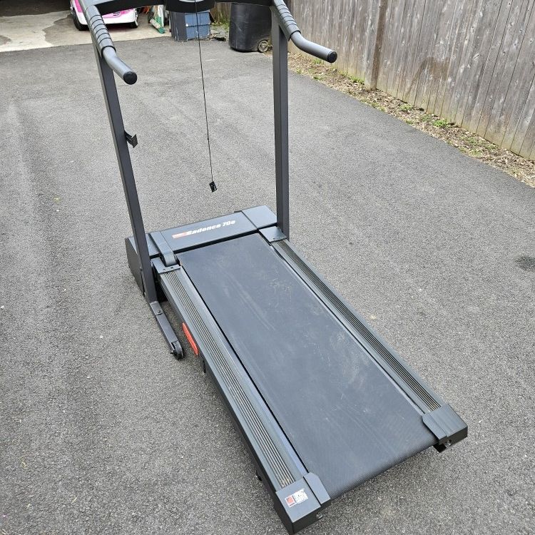 Cadence 70e treadmill hotsell