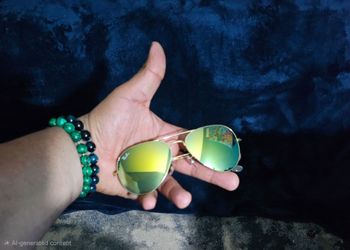 Get this Ray Bans Now! 😎
