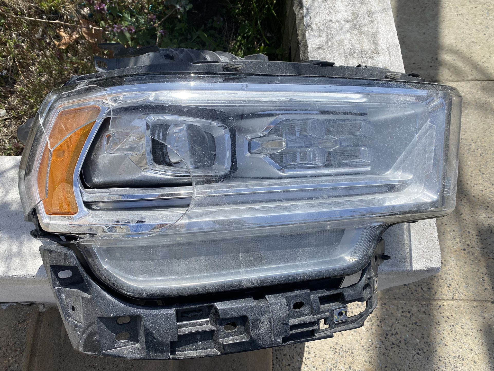 FOR PARTS ONLY - 2019-2024 Dodge Ram 2(contact info removed) Chrome Projector LED Headlight Right RH Side OEM