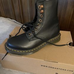 Women Boots